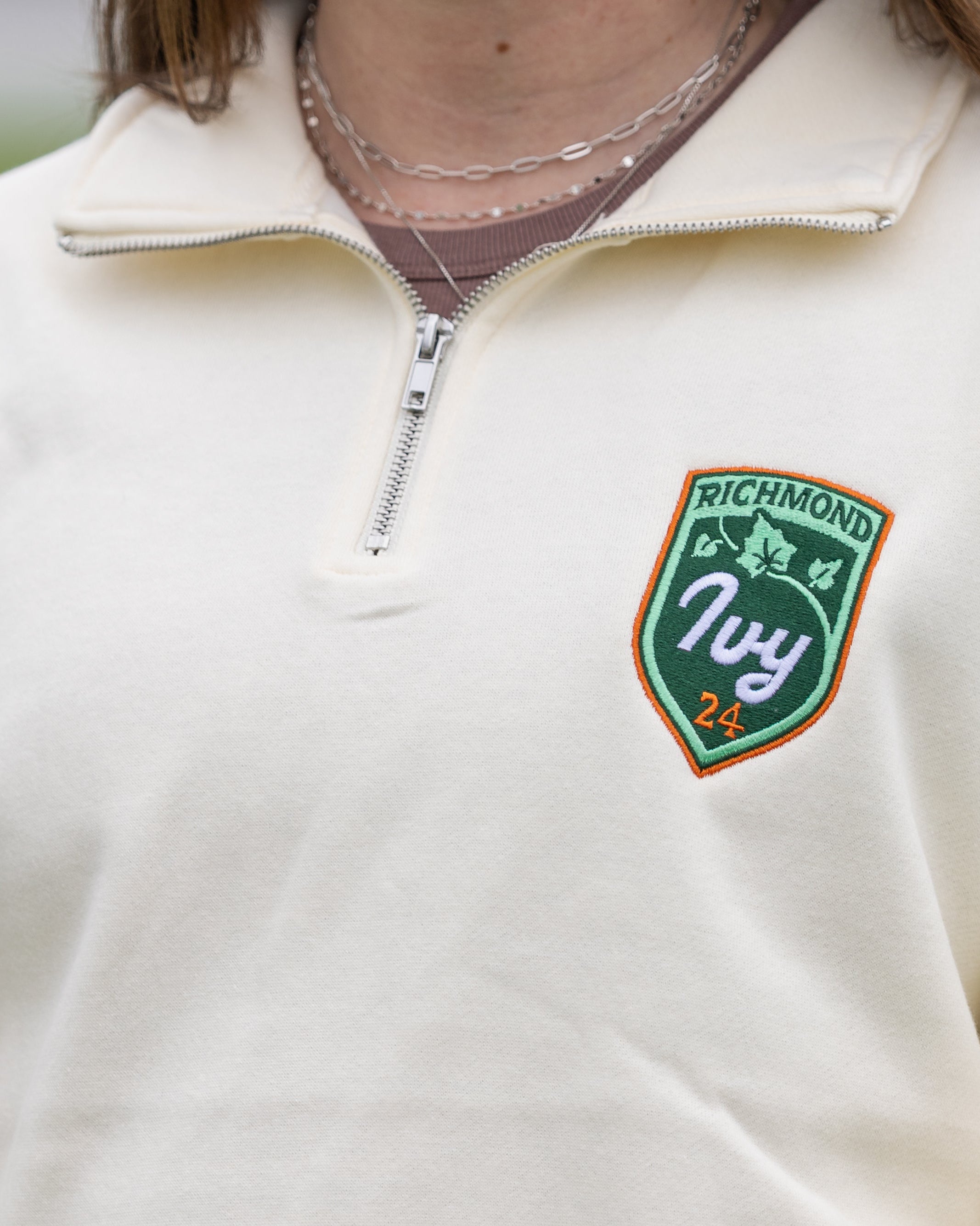Ivy Crest 1/4 Zip